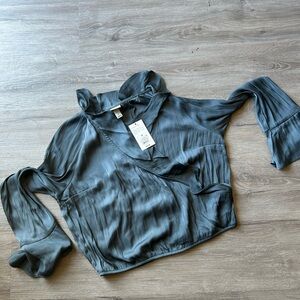 Elegant Gray Women's Top a new day